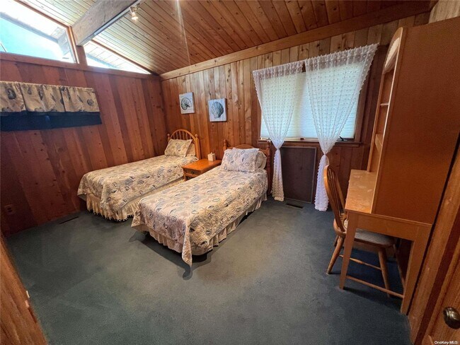 Photo - 71 Garden City Ave