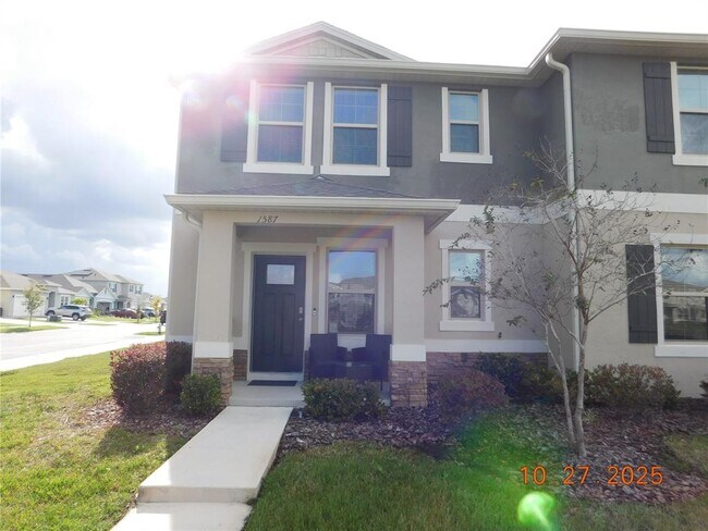 Photo - 1587 Candlefire Row