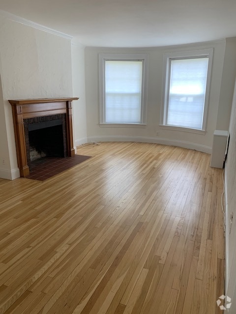 Building Photo - 141 Beaconsfield Rd Unit 4 Rental