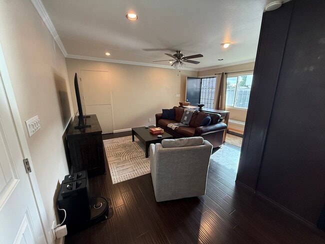 Photo - 6927 Amherst St Unidad 5