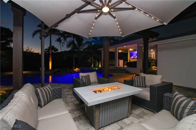 Photo - 1555 Crayton Rd