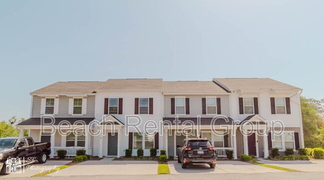Photo - 101 Oxfordshire St Townhome