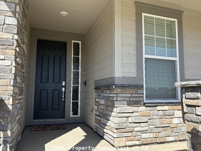 Photo - Beautiful 5-Bedroom, 4-Bathroom 2-Story Home!