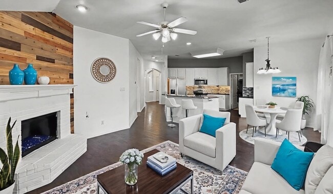 Photo - 11146 Clearstream Ln