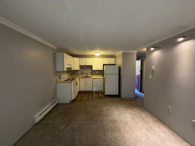 Photo - 1691 Cambridge St Unit 14