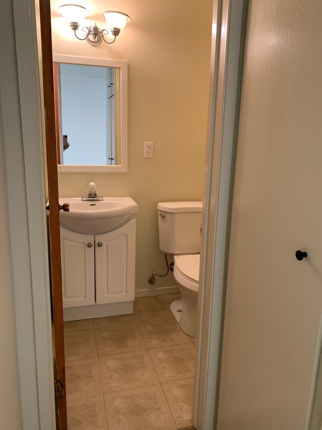 Photo - 15622 Freeman Ave Unidad 15622