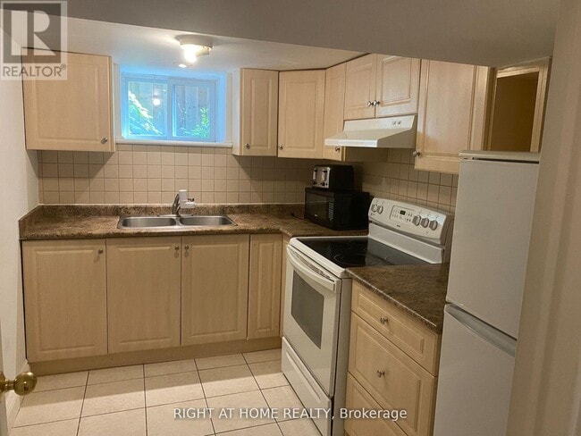 Photo - 36 Newton Dr
