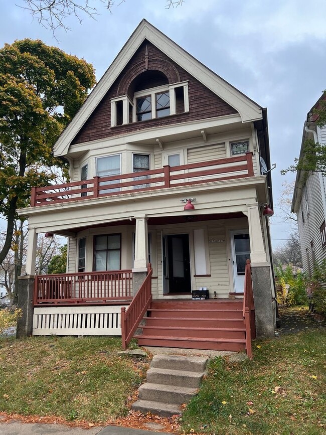 Building Photo - 3176 N Richards St Unit 3176 N Richards St Lower