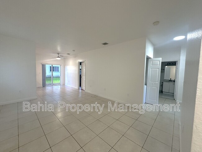 Photo - 2731 NE 3rd Dr Unit 101