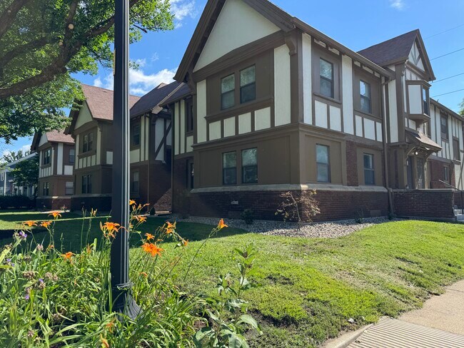 1311 N New Jersey St Unit A