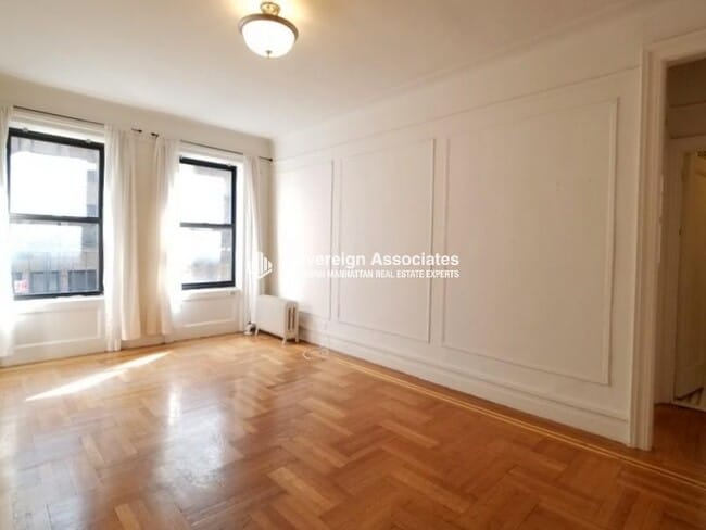 Photo - 664 W 163rd St Unidad 33