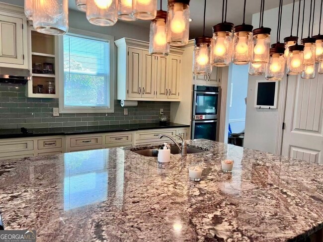 Photo - 303 Evesham Ave