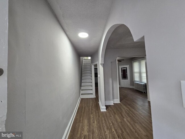 Building Photo - 968 E Woodlawn St Rental