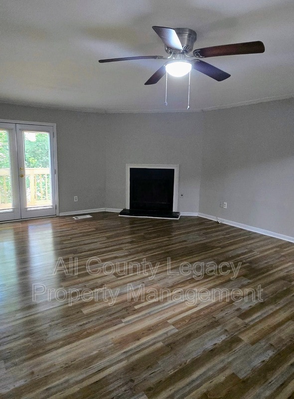 Photo - 917 S Indian Creek Dr