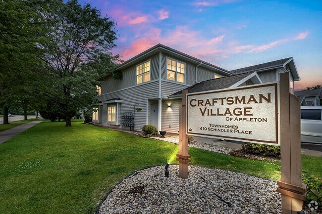 Building Photo - Craftsman Village of Appleton Rental