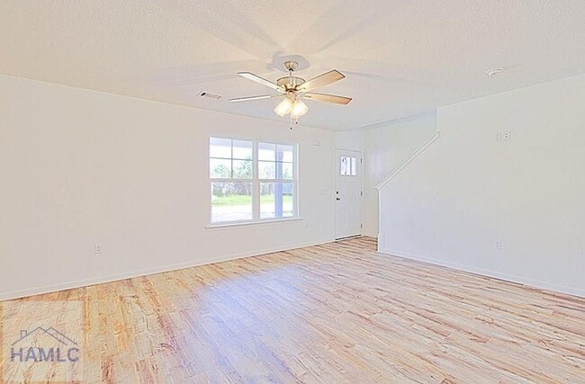 Photo - 89 Horsecreek Rd