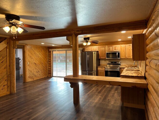 2836 Timber Trail Loop