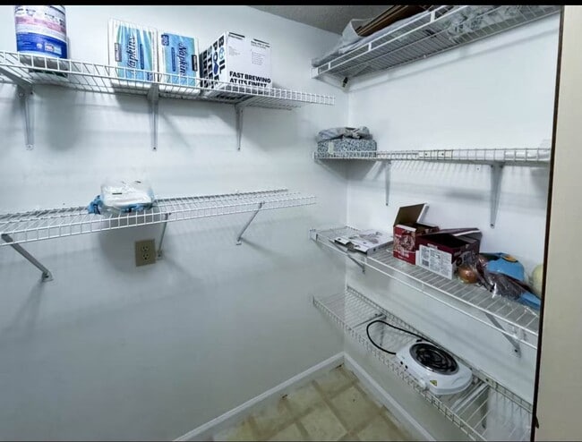 Photo - 810 Highland Dr Unit 303