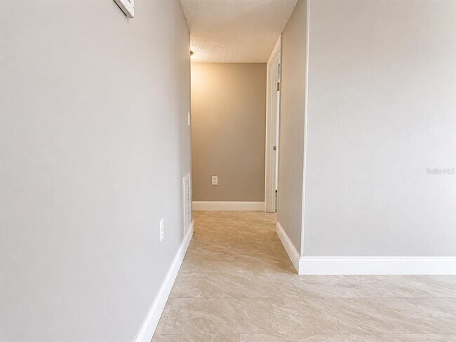 Photo - 2789 L B McLeod Rd Unidad 2789B