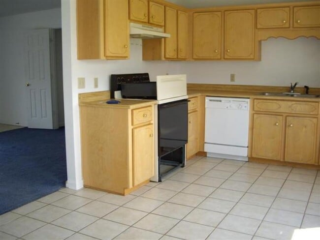 803 Amy Ct