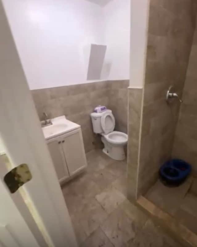 Photo - 299 Clinton Pl