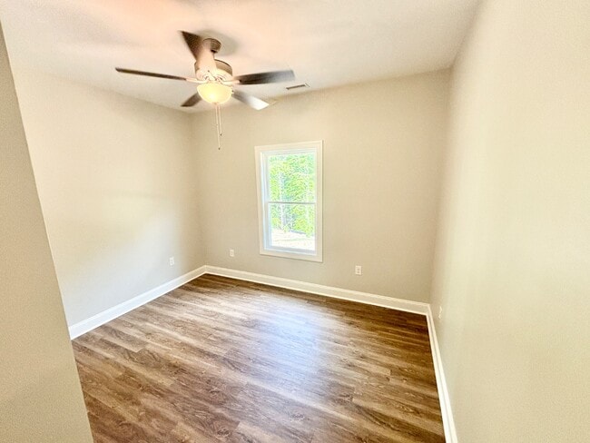 Photo - 411 Pleasant Hill Rd