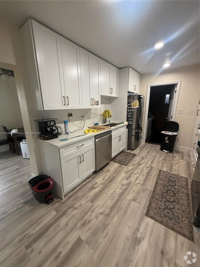 Building Photo - 2485 NW 84th Way Rental