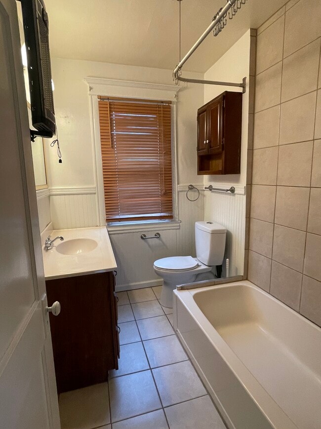 Photo - 82 Estella Ave