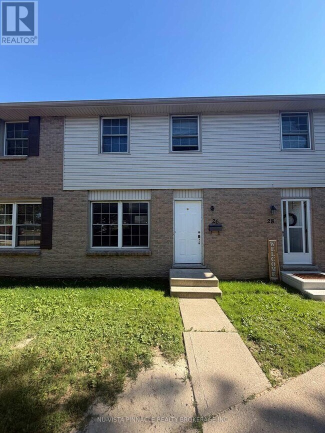 Photo - 1725 Ernest Ave