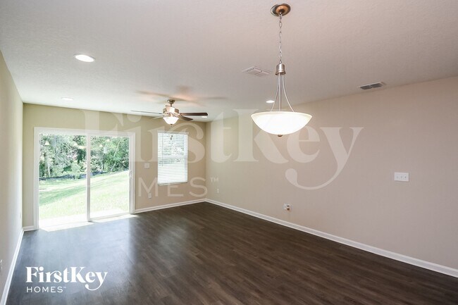 Photo - 11218 Margarets Landing Pl.
