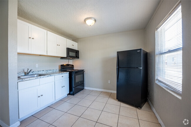 2BR, 1BA- 600SF - Kitchen