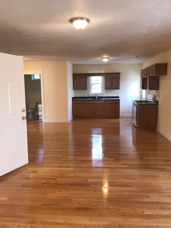 Photo - 3 Rockdale Ave Unidad 1