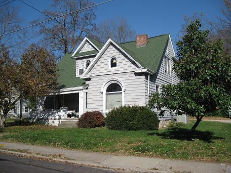 Building Photo - 1409 Hinkson Ave Unit Apt C