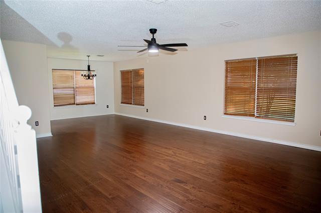 Photo - 2201 Driskell Ln