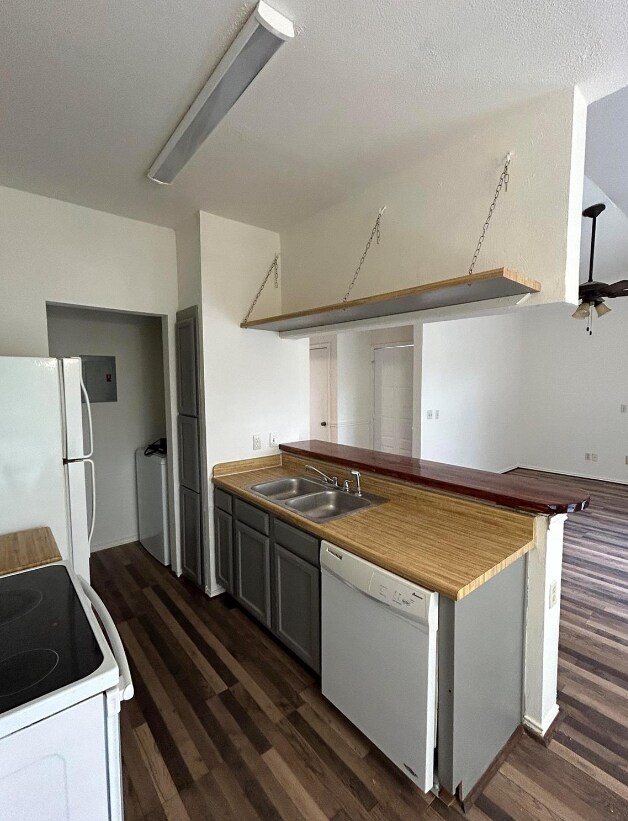 7340 Skillman St Townhome Townhome Rental in Dallas TX