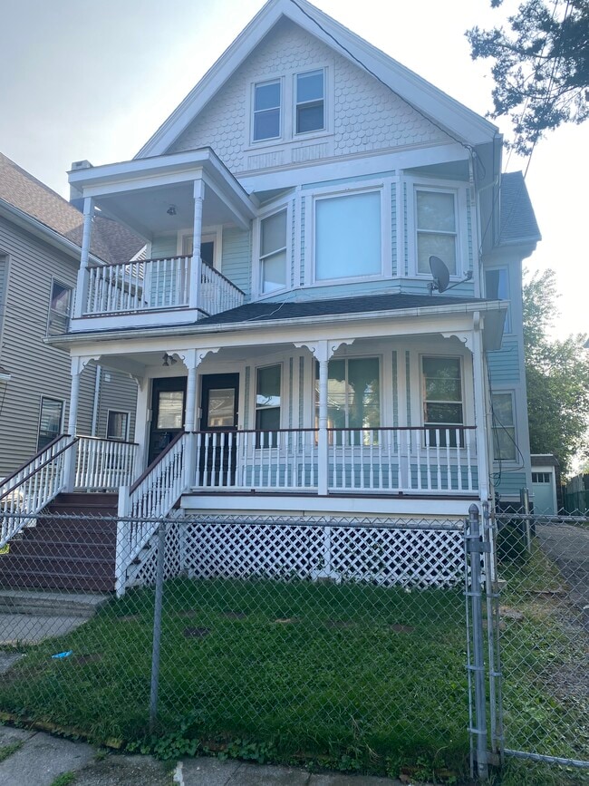 front of house - 71 Worth St Unit 71 Worth St 1st floor