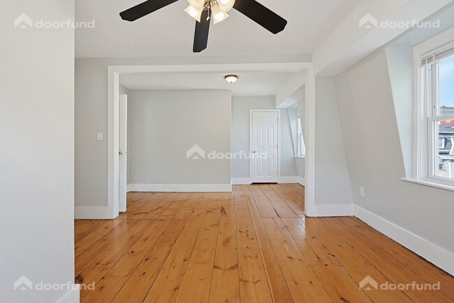 Building Photo - 17 Wachusett St Unit 3