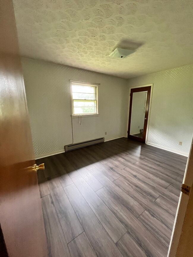 Photo - 1600 New Eastwood Cir