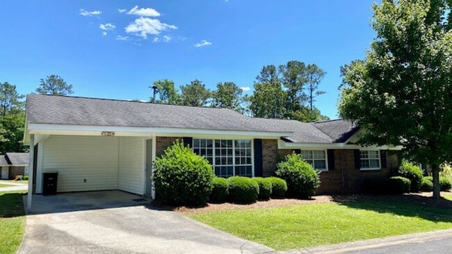 Building Photo - Conifer Ring #69 A,B,C Unit 69C Conifer Ring