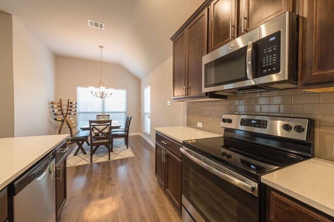 Photo - Gorgeous Three Creeks Home