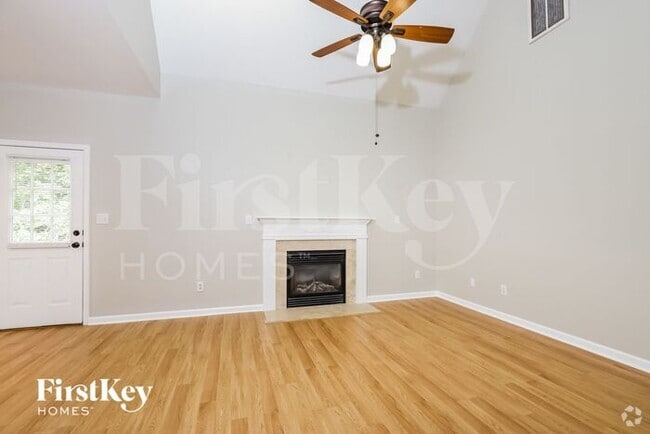 Building Photo - 2285 Glen Cove Way Rental