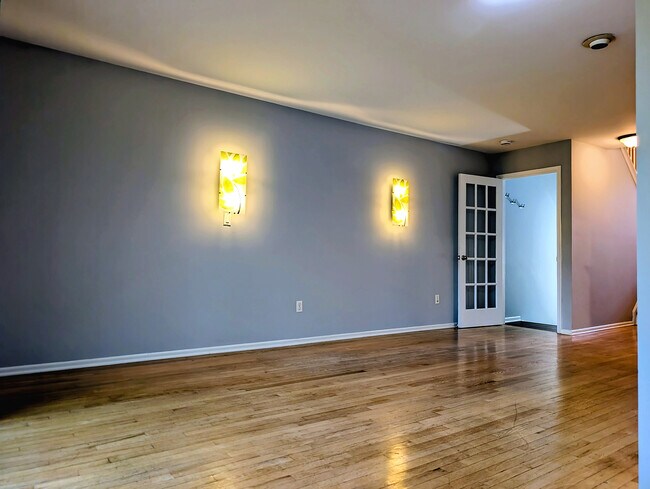 Photo - 26 Taft Ct