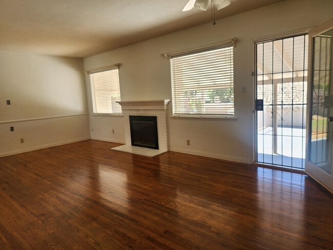 Photo - 1309 Telegraph Ave