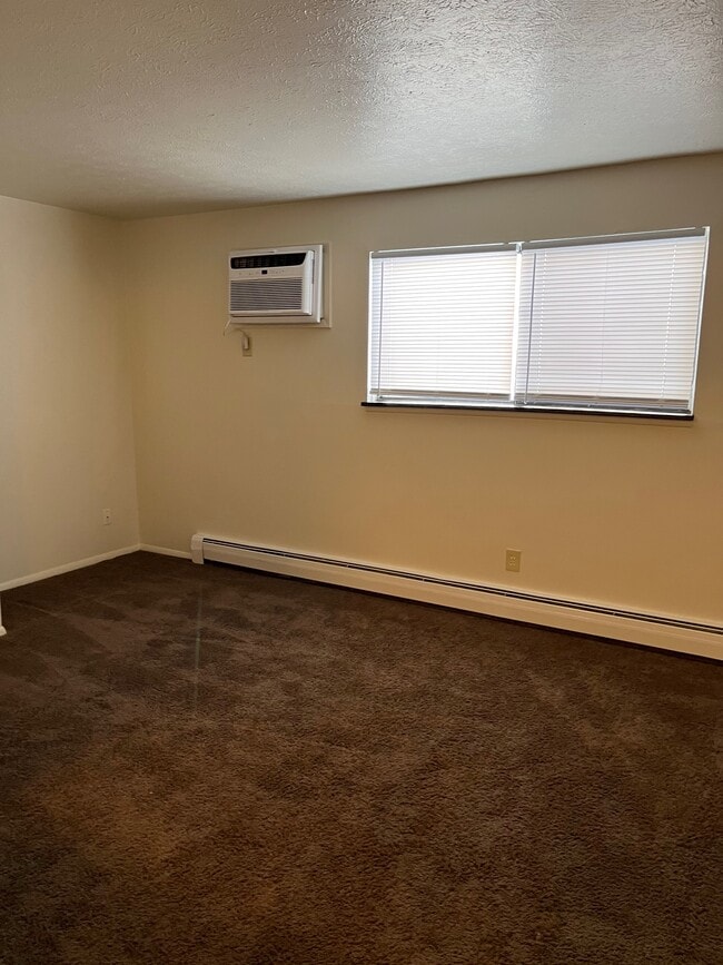 Willow Ridge Apartments
