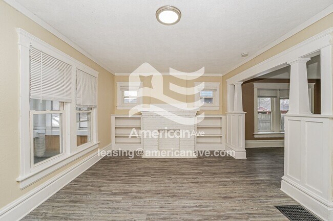 Photo - 1494 Preston Ave