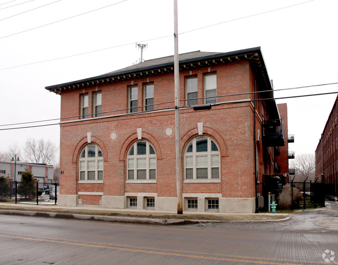 The H. Lauter Lofts - The H. Lauter Lofts