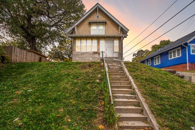 Photo - 3 bed/1.5 Bath Single Family Home