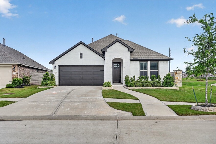 4731 Cedar Butte Ln