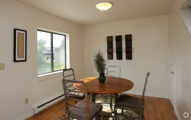 Vandenburgh Place Apartments