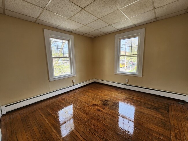 Photo - 206 Sherman Ave Unit B1
